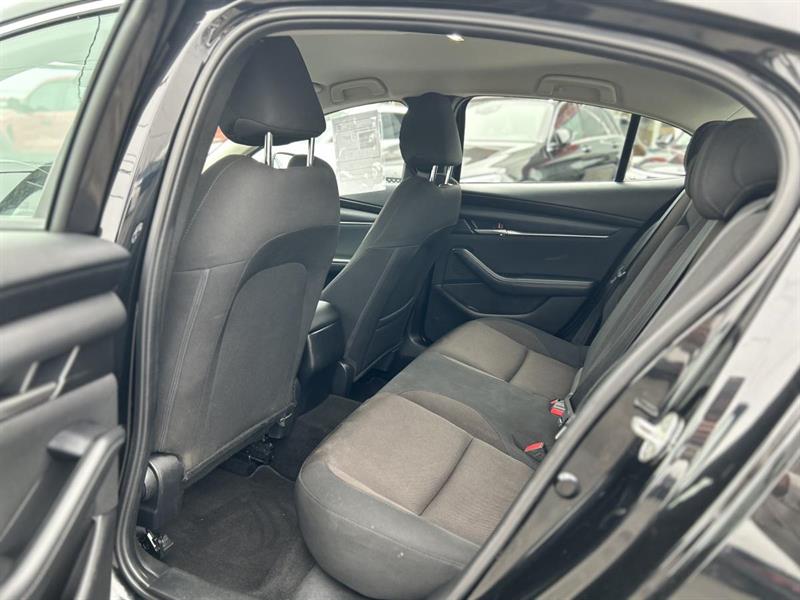 mazda Mazda3 2021 - 13