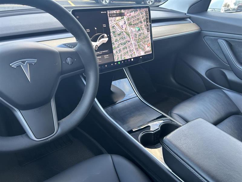 tesla Model 3 2020 - 19