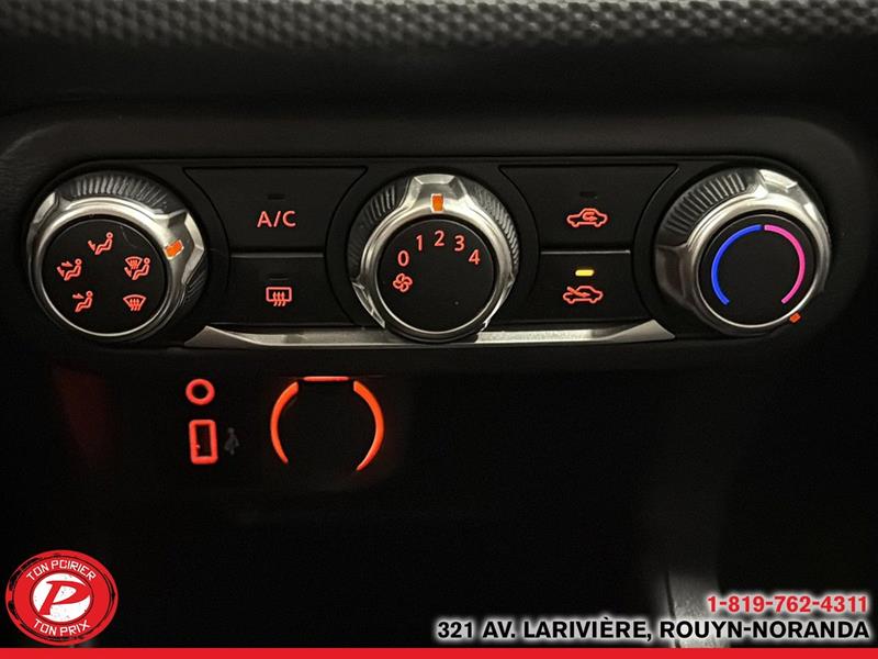 nissan Kicks Play 2025 - 17