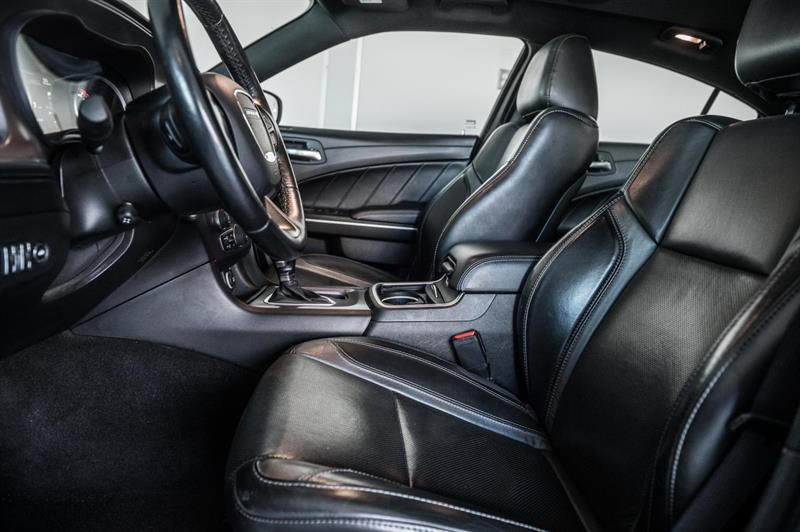 dodge Charger 2023 - 11