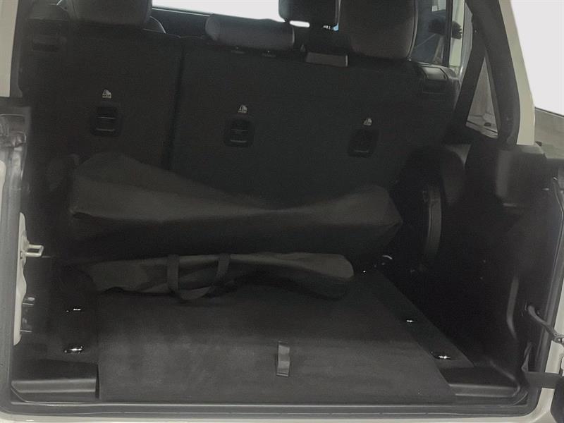 jeep Wrangler 2024 - 13