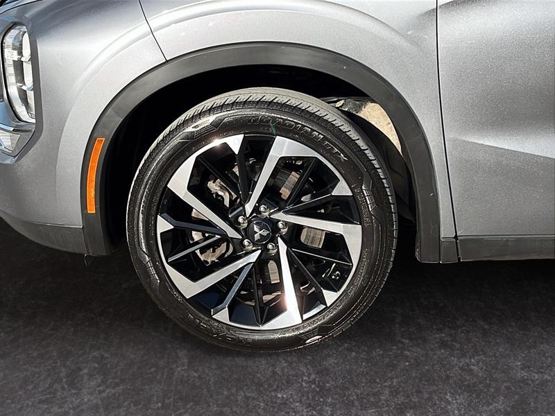 mitsubishi Outlander 2022 - 6