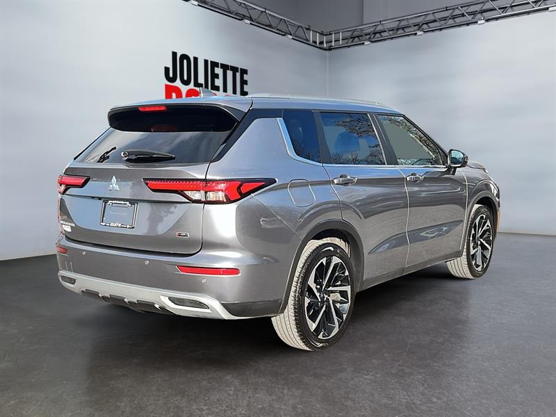 mitsubishi Outlander 2022 - 9