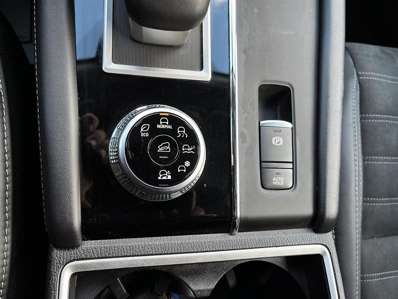 mitsubishi Outlander 2022 - 27