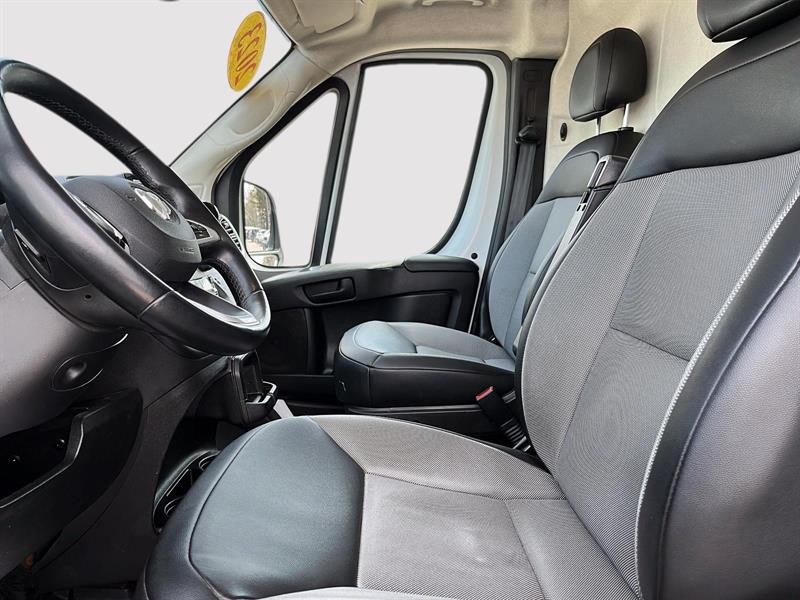ram ProMaster 2023 - 14