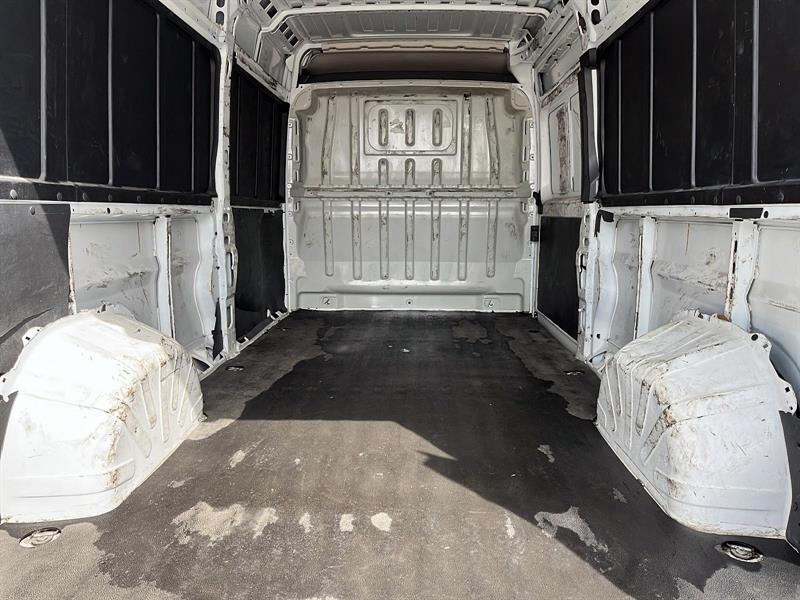ram ProMaster 2023 - 29