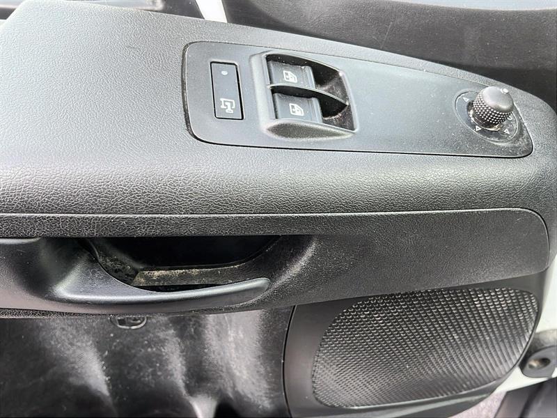 ram ProMaster 2023 - 27