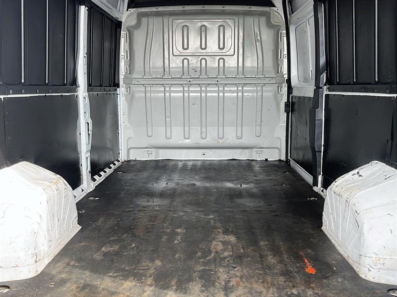 ram ProMaster 2023 - 28