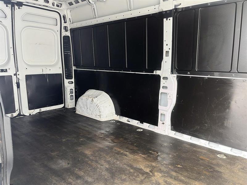 ram ProMaster 2023 - 29