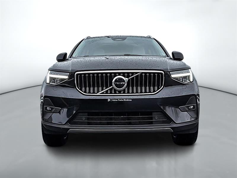 volvo XC40 2023 - 2