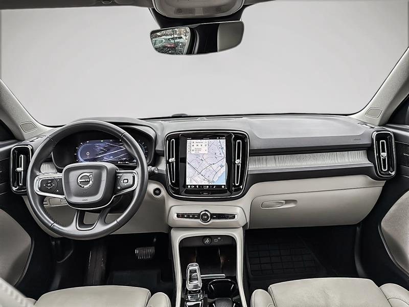 volvo XC40 2023 - 11