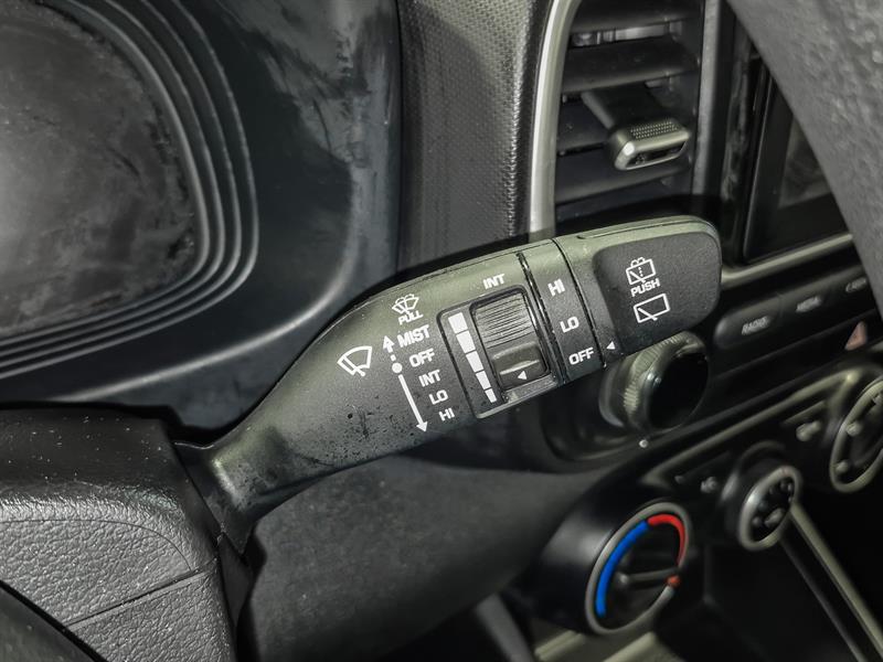 hyundai Venue 2023 - 16