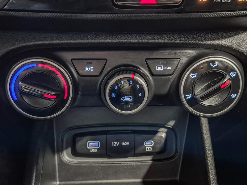 hyundai Venue 2023 - 20