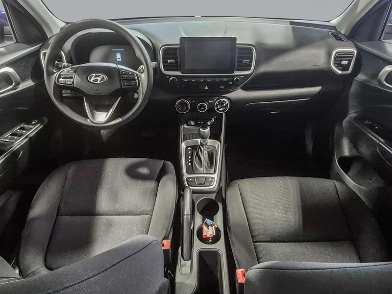 hyundai Venue 2023 - 21