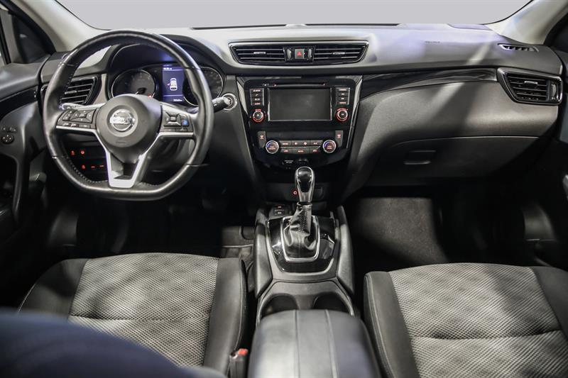 nissan Qashqai 2022 - 24