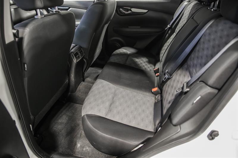 nissan Qashqai 2022 - 25