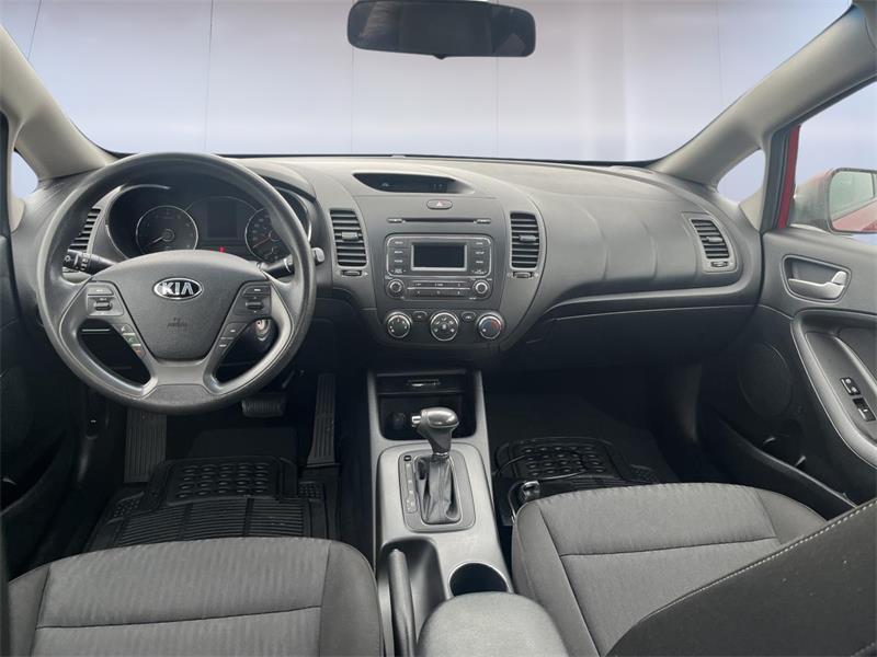 kia Forte 2015 - 12