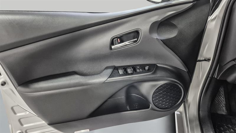 toyota Prius Prime 2019 - 11