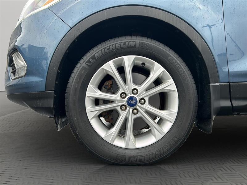 ford Escape 2018 - 17