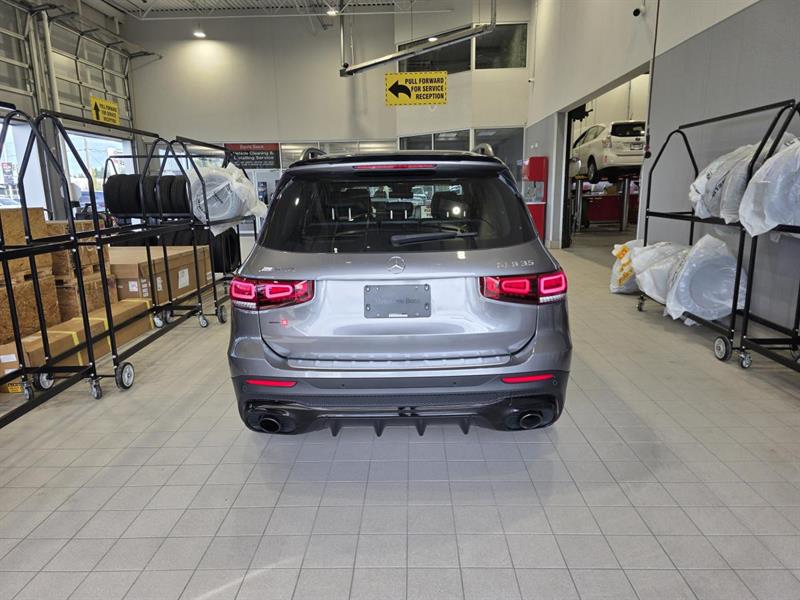 mercedes-benz GLB 35 AMG 2022 - 6