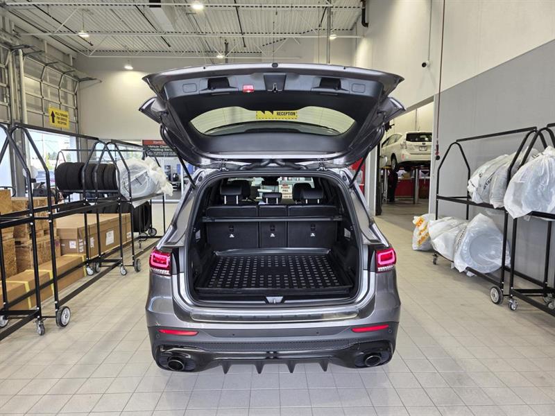 mercedes-benz GLB 35 AMG 2022 - 8