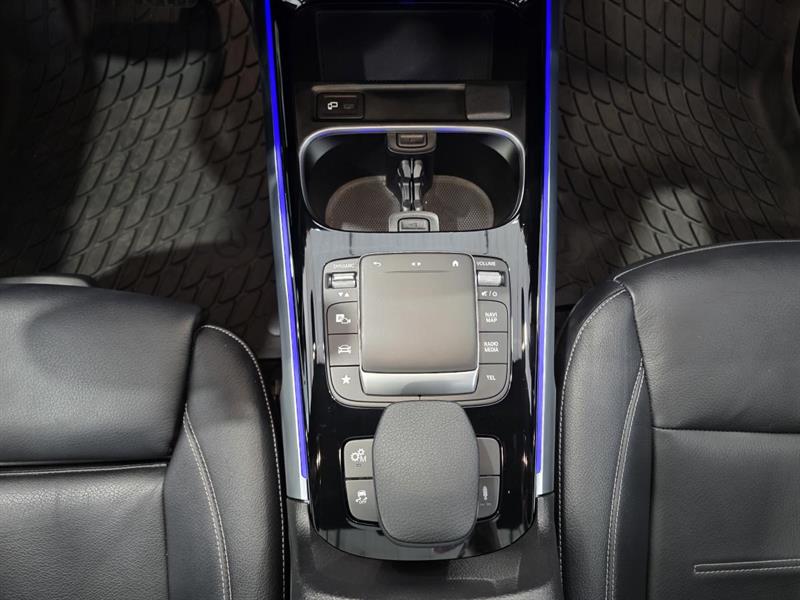 mercedes-benz GLB 35 AMG 2022 - 19