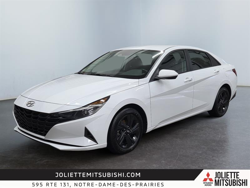 hyundai Elantra 2022