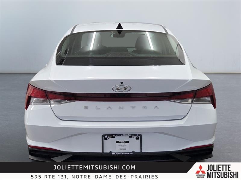 hyundai Elantra 2022 - 8