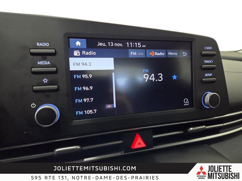 hyundai Elantra 2022 - 17