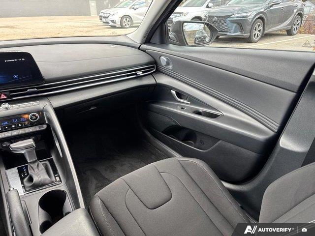 hyundai Elantra 2023 - 28