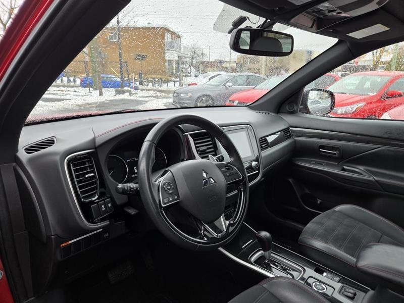 mitsubishi Outlander 2020 - 17