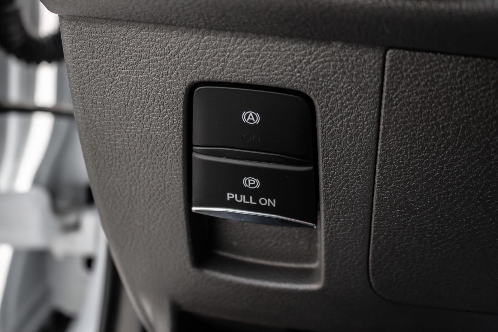 ford Transit Cargo Van 2023 - 11