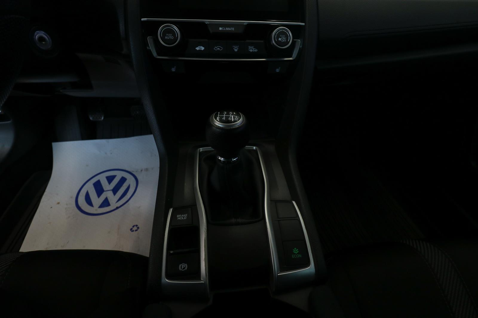 honda Civic Sedan 2018 - 14