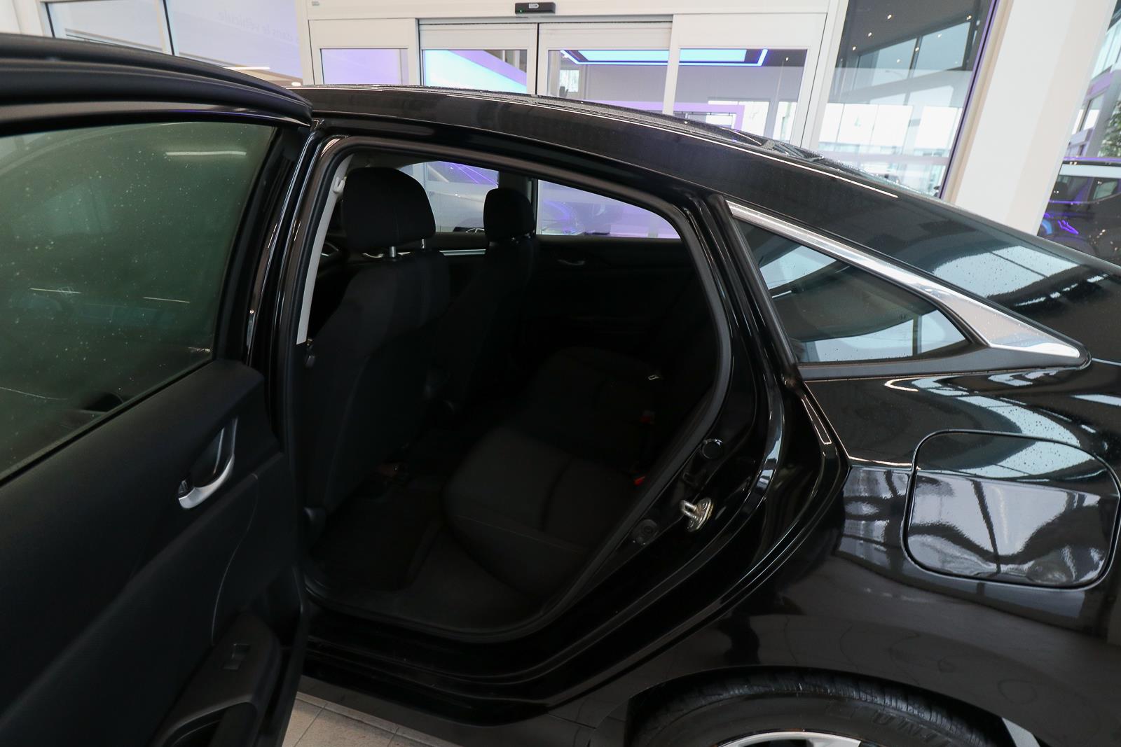 honda Civic Sedan 2018 - 15