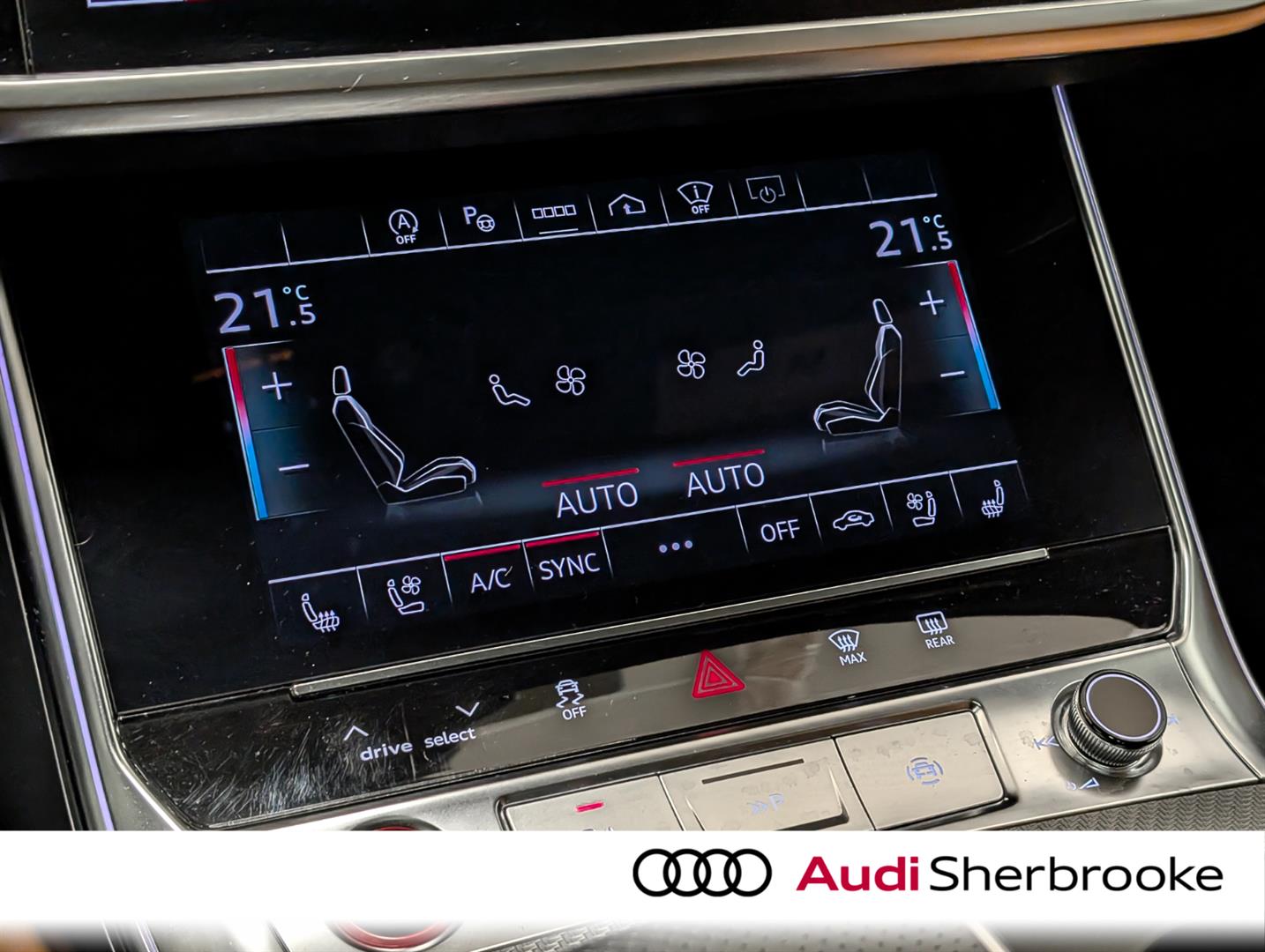 audi RS 6 Avant 2023 - 18