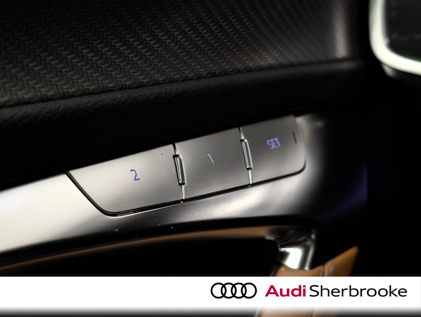 audi RS 6 Avant 2023 - 23