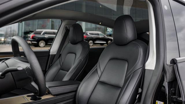 tesla Model Y 2022 - 7