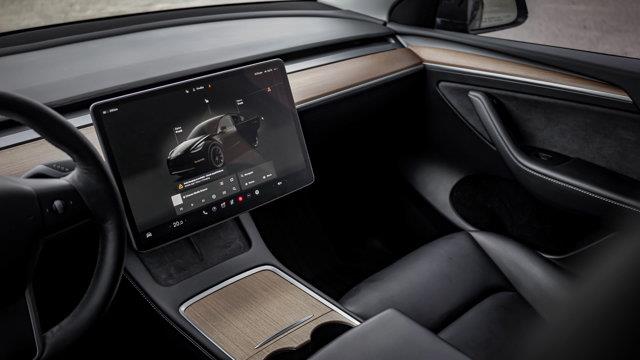 tesla Model Y 2022 - 14