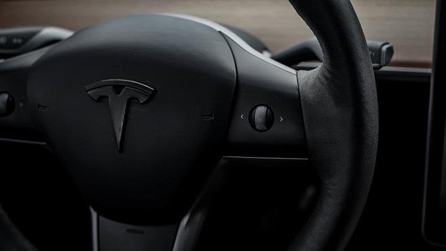 tesla Model Y 2022 - 17