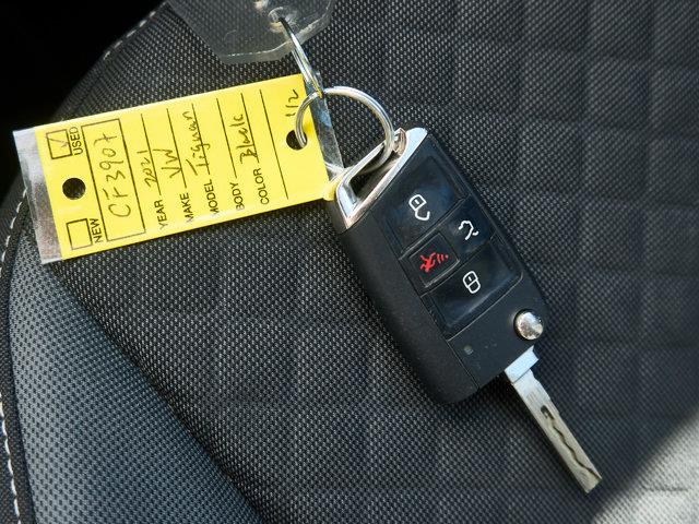 volkswagen Tiguan 2021 - 24