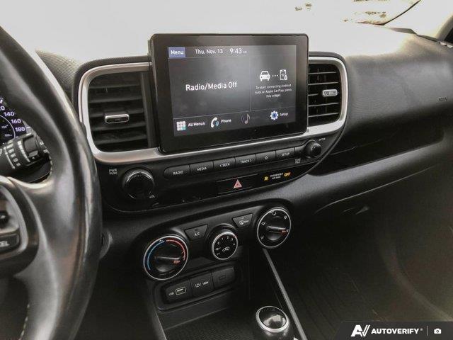 hyundai Venue 2022 - 18