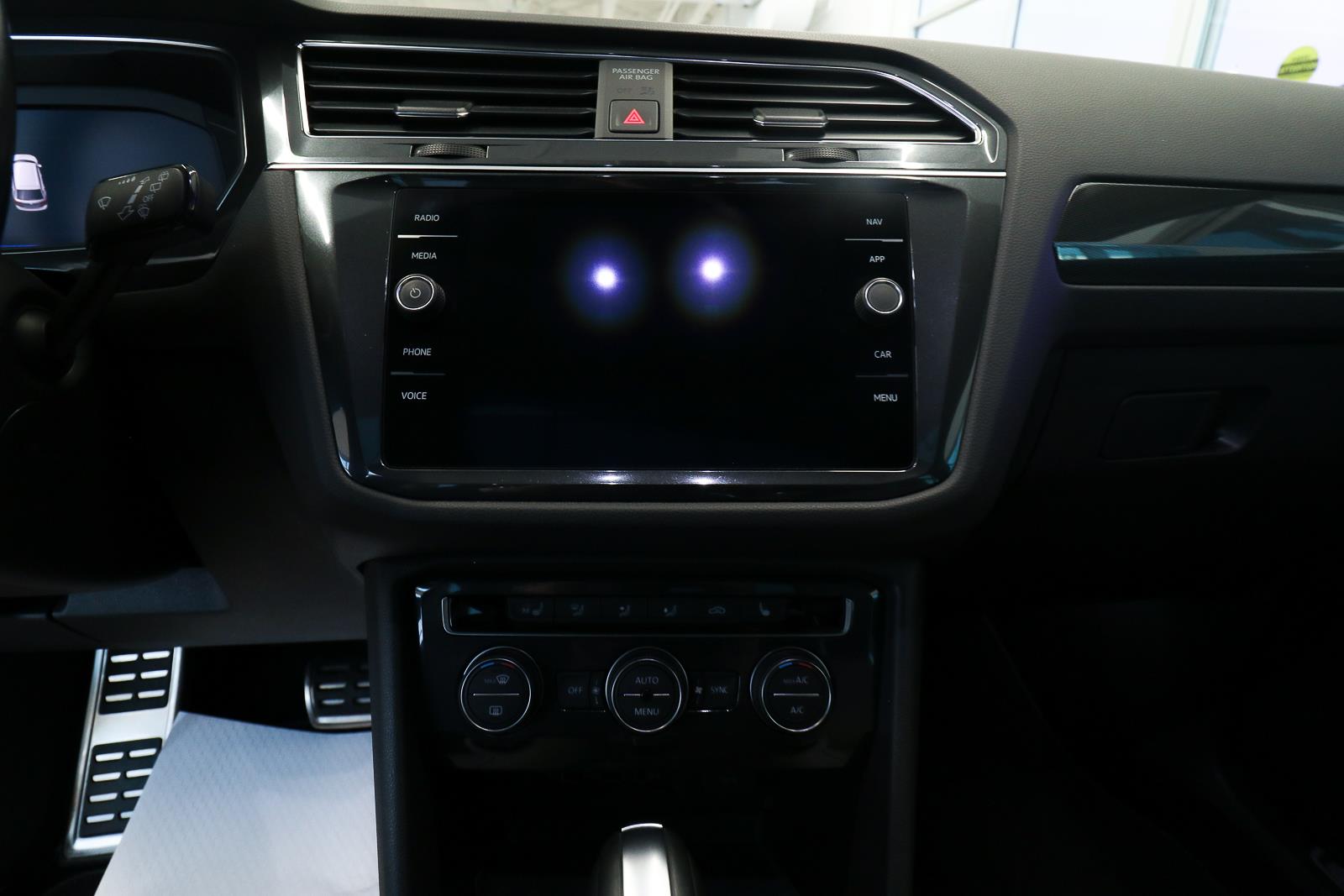 volkswagen Tiguan 2019 - 13