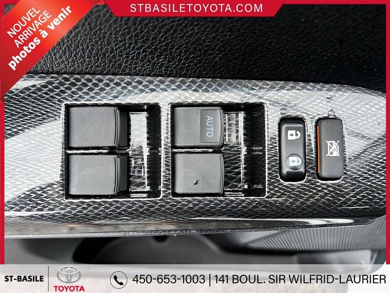 toyota RAV4 2018 - 11