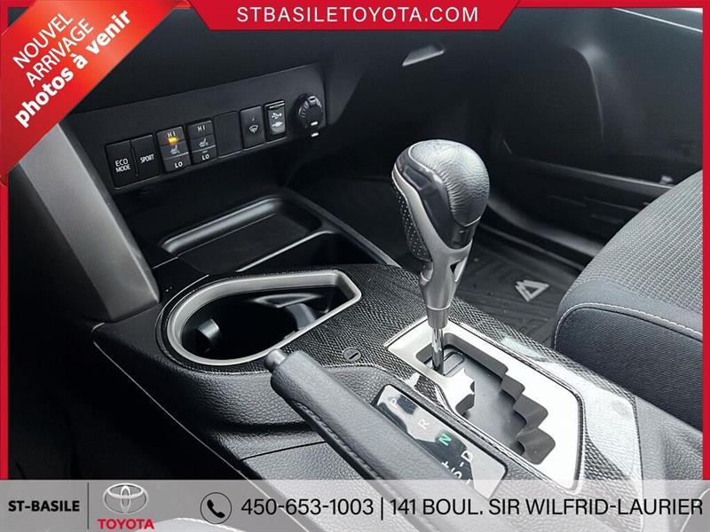 toyota RAV4 2018 - 17