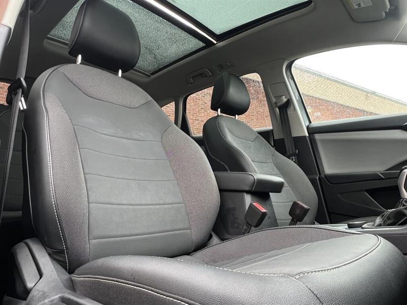 volkswagen Taos 2022 - 17