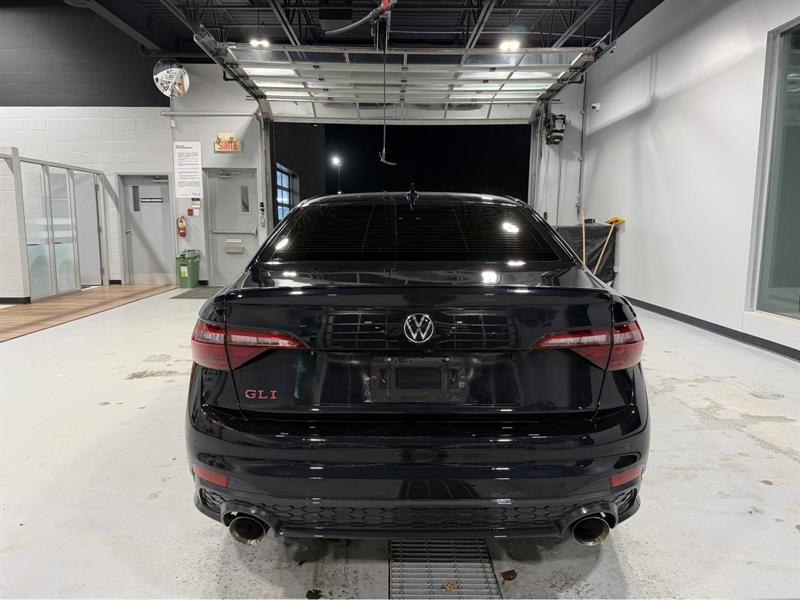 volkswagen Jetta 2022 - 4