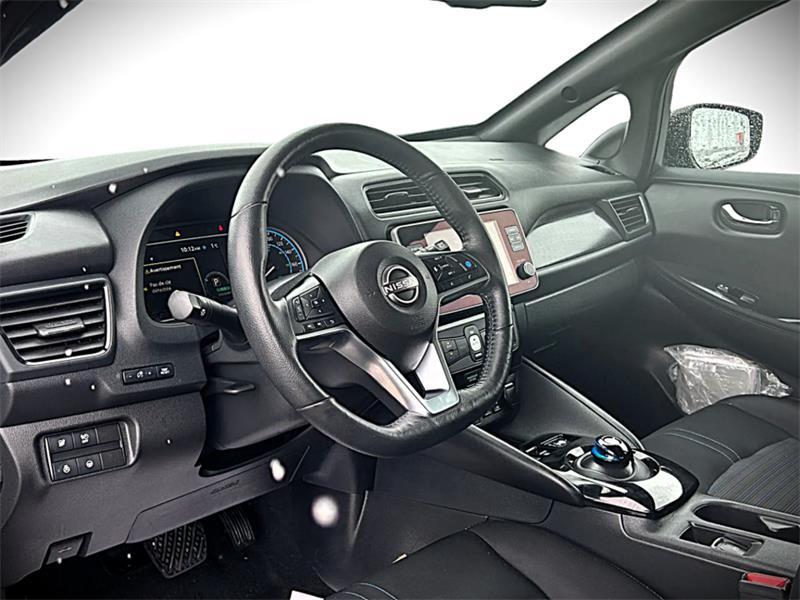 nissan LEAF 2023 - 12