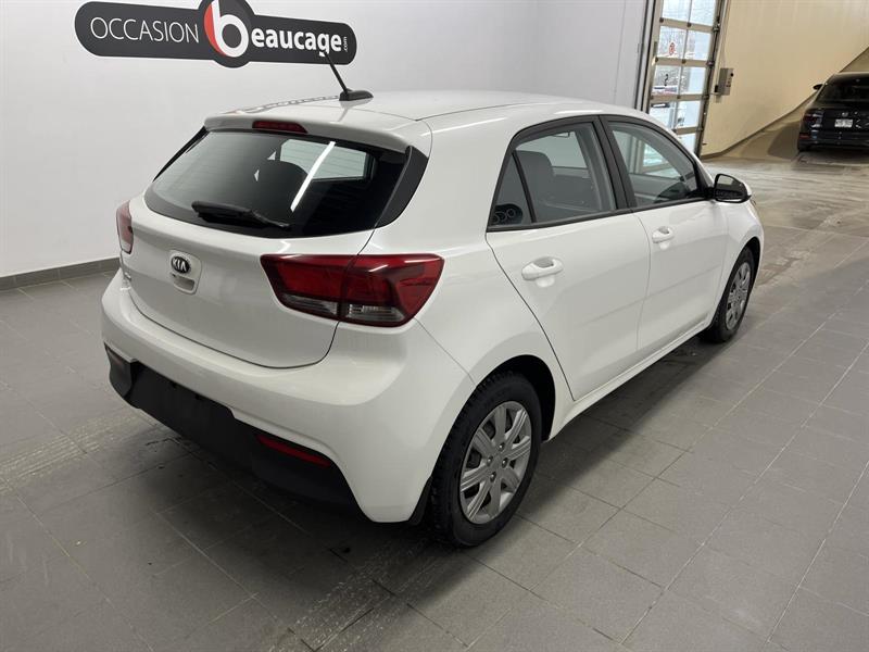 kia Rio 2021 - 5