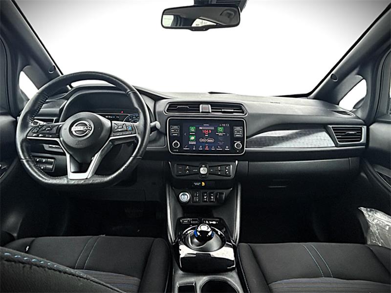 nissan LEAF 2023 - 24