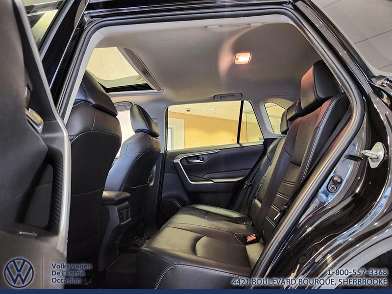 toyota RAV4 2019 - 11